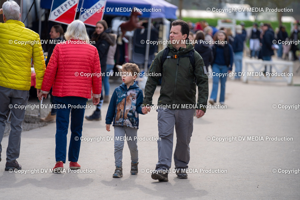 Springen Tag 3-433 | dv-media-shop - Realisiert mit Pictrs.com