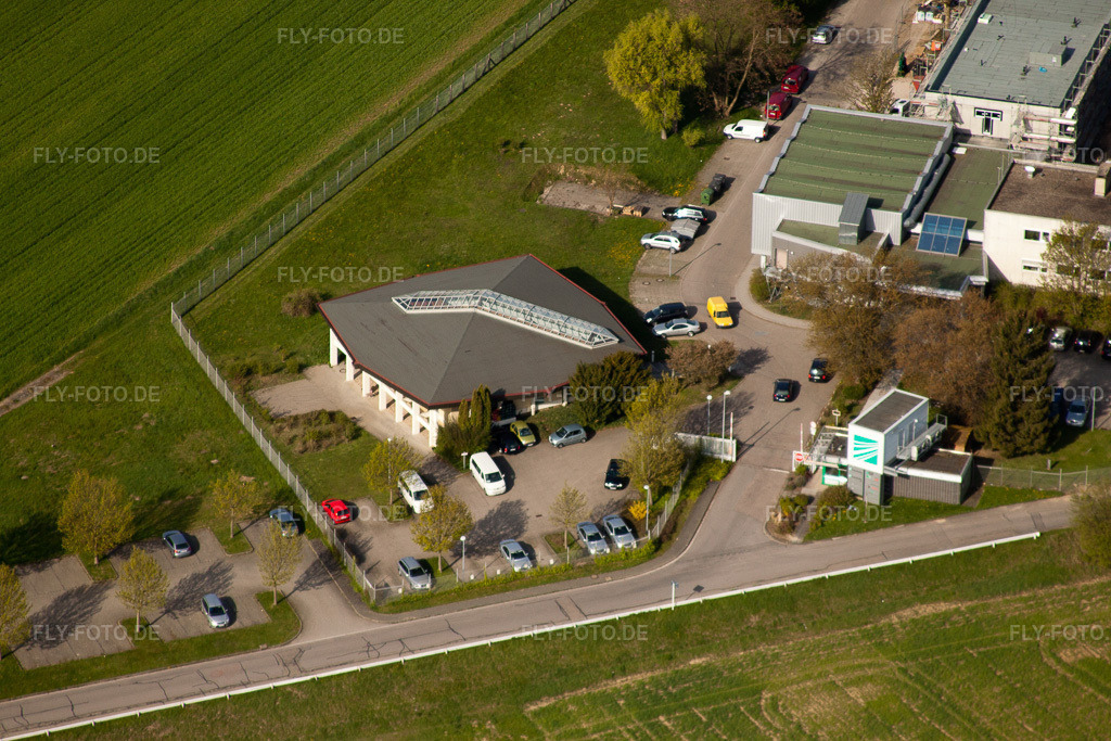 Luftbild: Pfinztal, Fraunhofer-Institut für Chemische Technologie (ICT) im Ortsteil Berghausen in Pfinztal im Bundesland Baden-Württemberg in Deutschland. Foto: IMG_26019.jpg vom 23.04.2010 durch Werner Riehm/FLY-FOTO.de
