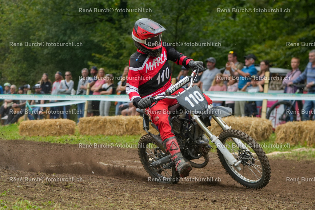 RB_02105 | René Burch leidenschaftlicher Fotograf aus Kerns in Obwalden.  Hier finden sie Sport, Landschaft und Natur Fotografie.
 - Realisiert mit Pictrs.com