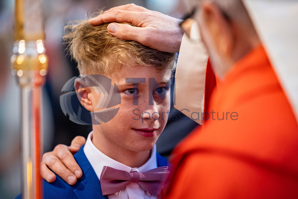 Trainproduction-20240519-1 | Firmung Klagenfurt-Dom 19.05.2024 10:30 Uhr