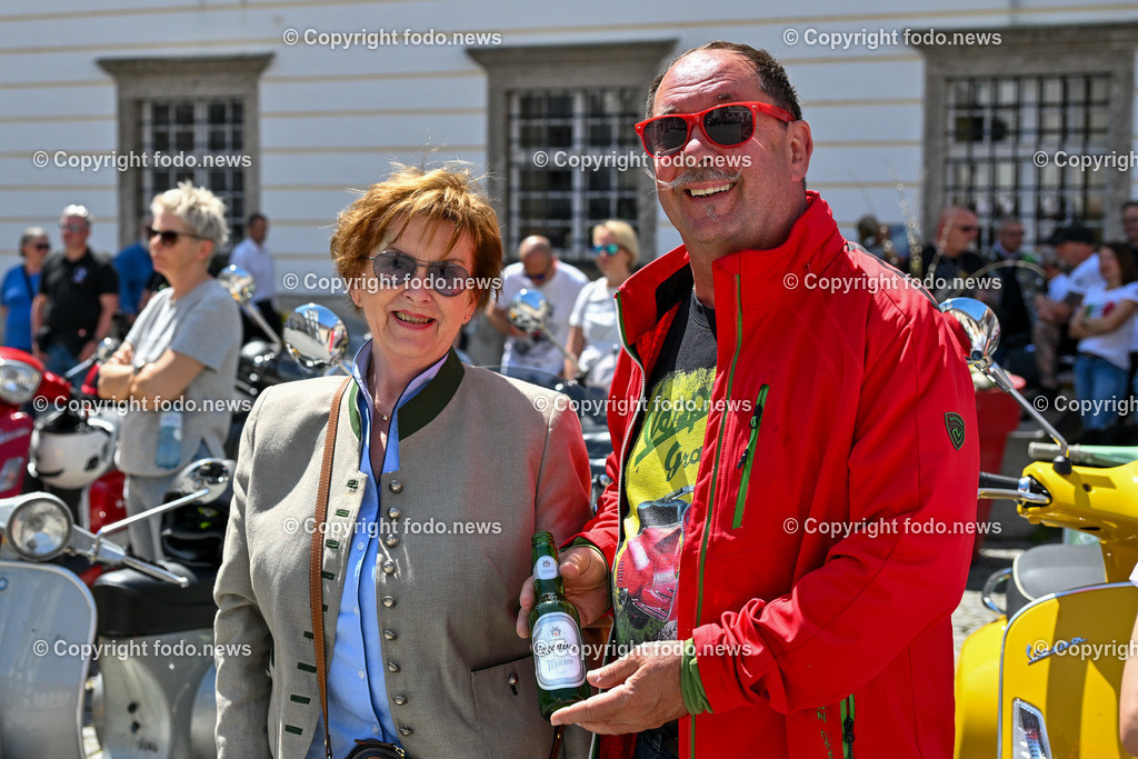 Lets Vespa togehter_ Neuhofen_ 05.05.2024-123 | 05.05.2024, Neuhofen, Kremsmuenster, AUT, Lets Vespa togehter 2024, Vespatreffen, im Bild Teilnehmer Vespatreffen, Motorsport Stadler