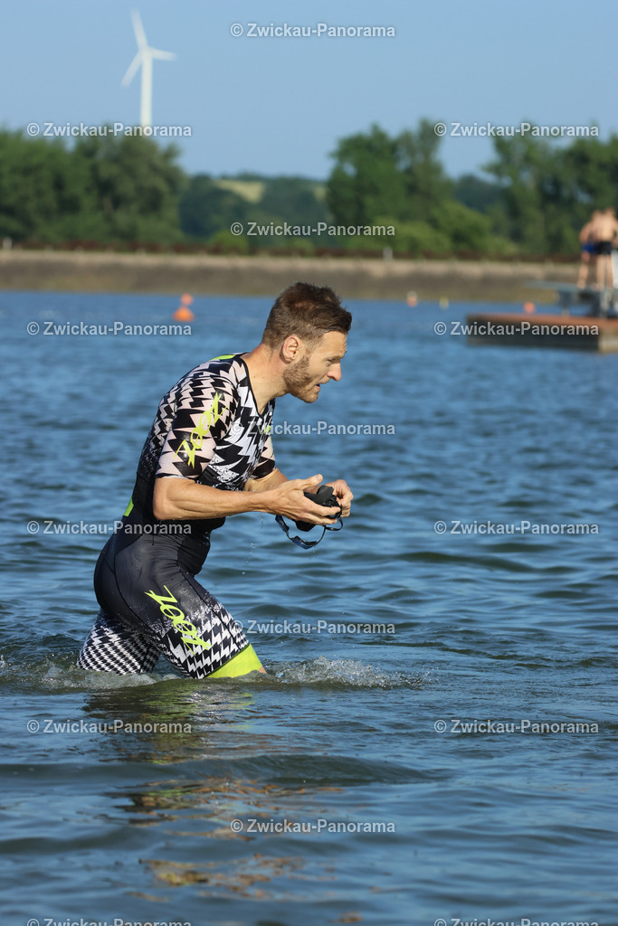Tag 1 Wasser Klein--186 | Urban. Natur. Panorama. Luftbild. 
Der Bildershop für aufregende Perspektiven!
Für Deko, Wandbild und Kalender!
Wir bringen LED-Bilder zum Leuchten!
