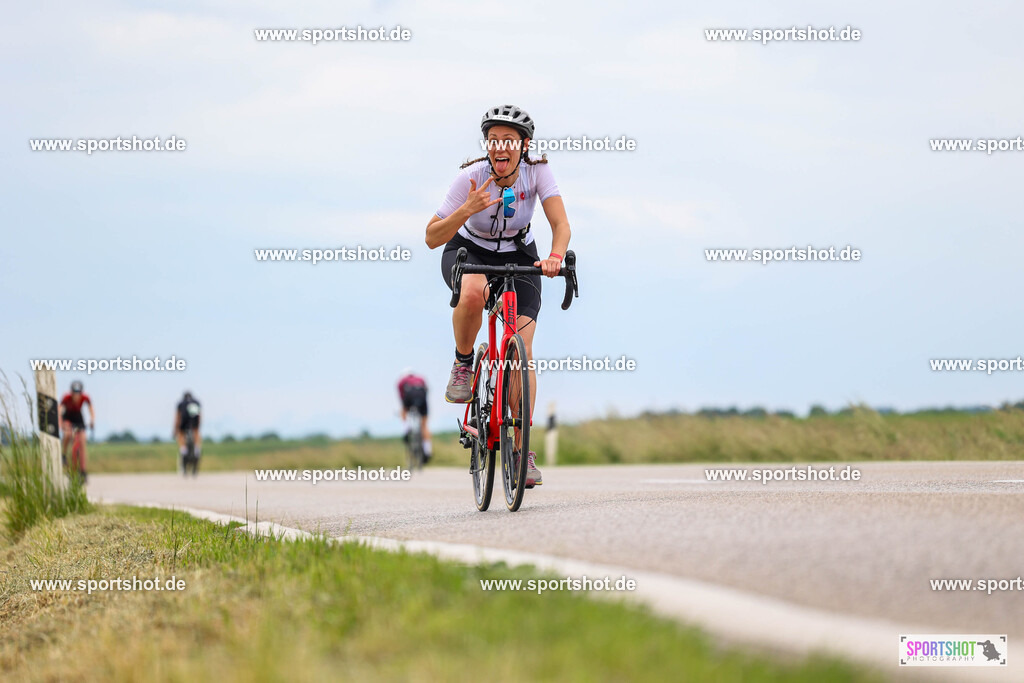 BR8A4780 | Stadttriathlon Erding 2025. #yourpictrs #sportshot_your_pictrs @Sportshotphotography #stadttriathlonerding Copyright: www.sportshot.de