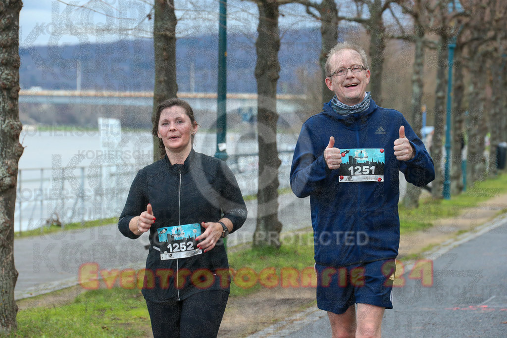 221231_1031_EX1_7370 | Sportfotografie im Rhein-Sieg Kreis, Köln, Bonn, NRW, Rheinland Pfalz, Hessen, etc. Unser Tätigkeitsfeld umfasst den Laufsport vom Volkslauf über den Marathon, Duathlon, Triathon bis zum Ultralauf wie Kölnpfad Ultra oder Schindertrail.