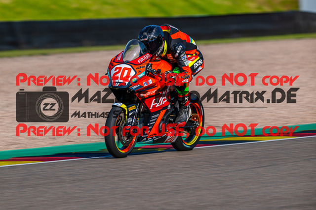 MaZZes_Fotomatrix_20230514_6021986_1335 | SSP300