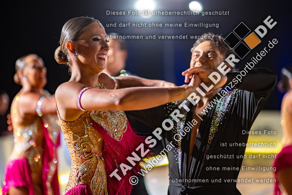 20260321-10478 | Hier finden Sie Tanz Bilder vom Latein und Standard Formationen tanzen. Sportbilder vom Tanzsport. Schöne Fotos und von Weltmeisterschaft, Europameisterschaft, Bundesliga, Regionalliga, Oberliga und Landesliga sowie von GOC Stuttgart, DanceComp, WM Bremen