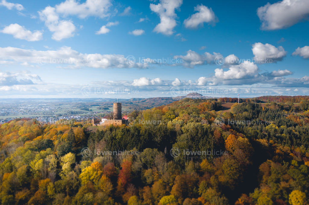 Burg Staufeneck bei Salach im Herbst | löwenblicke | shop