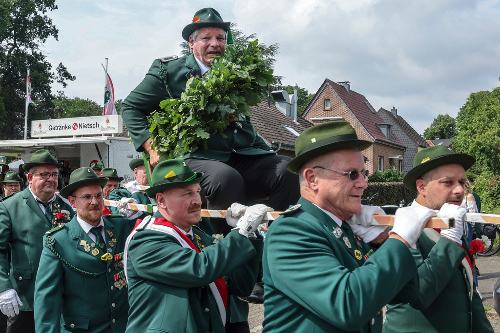 top-top.de 240601-105 | Foto, Video, Fotografie, Videografie, Fotobox, DJ, Discjockey, Musik, Musikbox, Veranstaltung, Photobooth, Amazon, Ebay, Buchtipp, Bestseller, Autor, Verlag, Buch, Wesel, Hamminkeln, NRW, Dinslaken, Rees, Drohne, Hochzeit, Party, Fotobox, Wesel, Fotograf