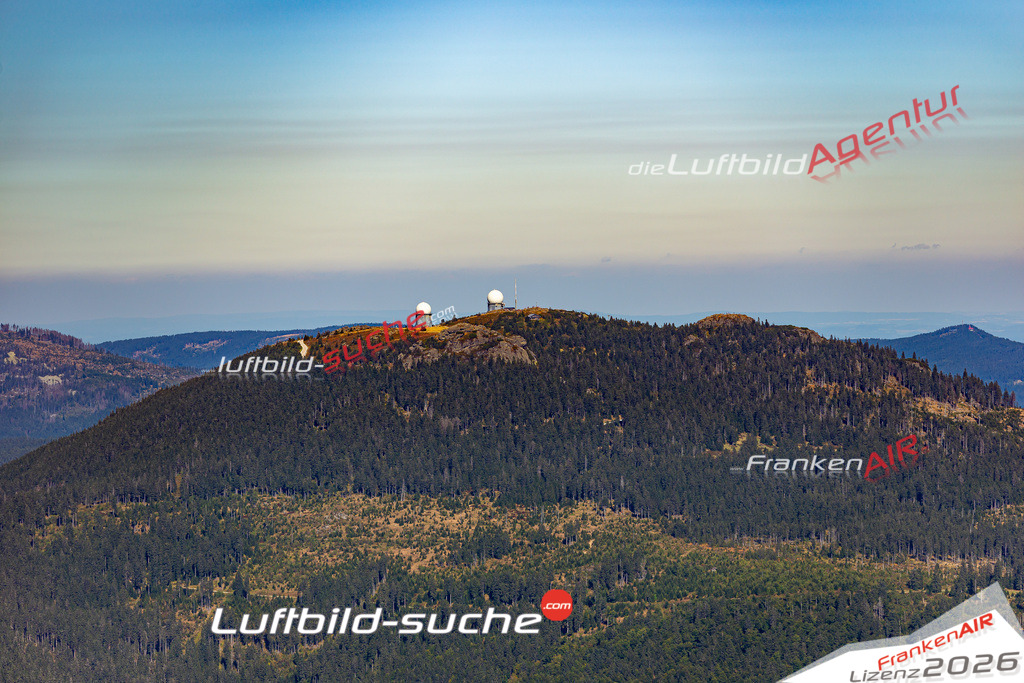 Aktuelles Luftbild von Grosser Arber Bayerisch Eisenstein Kauf mit Lizenz / Bildrechten möglich- Die Luftaufnahme wurde 2021 mittels UL-Flugzeug erstellt ( keine Drohne ) - hochauflösende Kamera-Systeme von  Canon -Beste Qualität - Für grossformatige Ausdrucke geeignet. Die Geschenkidee !