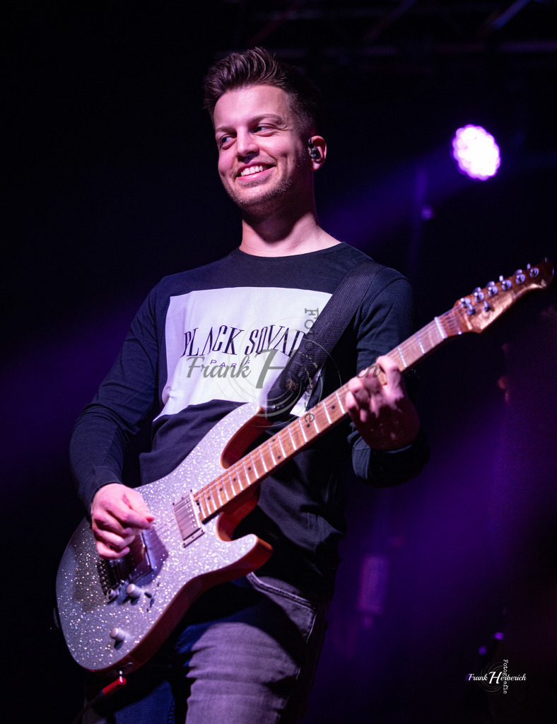 Valine Vibe HDOT Walldürn 04.04.2026 | Frank Herberich Fotografie, Frank Herberich, Fotografie, Hochzeit, Portrait, St. Peter Ording, Ording, Westerhever, Nordsee, Frank Fotografie, Hardheim,  Odenwald,Walldürn, Band,Eventfotografie - Realisiert mit Pictrs.com