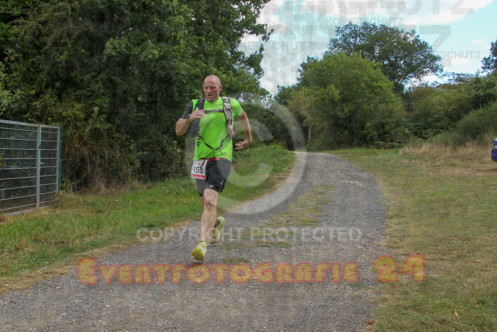 250830_1432_EV4_4393 | Sportfotografie im Rhein-Sieg Kreis, Köln, Bonn, NRW, Rheinland Pfalz, Hessen, etc. Unser Tätigkeitsfeld umfasst den Laufsport vom Volkslauf über den Marathon, Duathlon, Triathon bis zum Ultralauf wie Kölnpfad Ultra oder Schindertrail.
