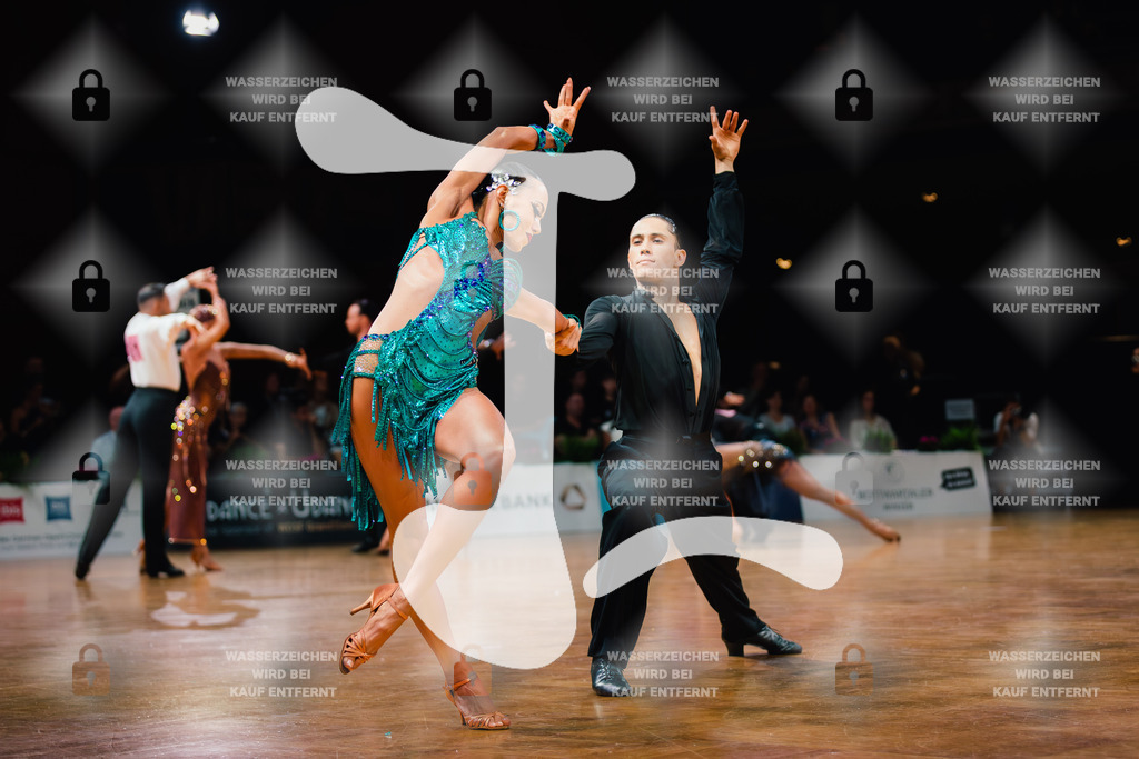 GOC 2025 - WDSF GrandSlam Latin 64-67th (177) Michele Nassimbeni _ Lusjana Gjergji (Albania)-2025-08-23-1212 | Webshop for digital downloads and prints of dance sport, event & show photographer Julian Link - Realisiert mit Pictrs.com