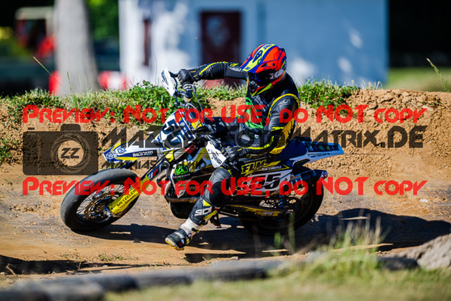 MaZZes_FotoMatrix_220702_2439 | S4