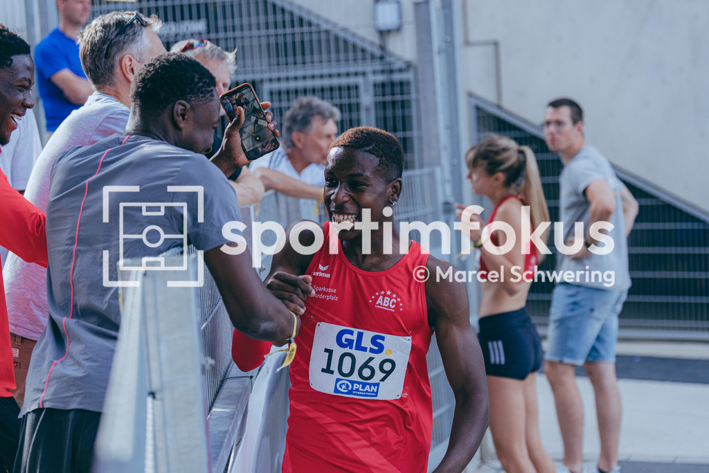 DM U23 U18 Bochum 2026 | Sidwell Njikam (ABC Ludwigshafen), Startnummer 1069, Deutsche Meisterschaften der U18 &amp; U23 2026, Lohrheidestadion Bochum-Wattenscheid, 04.07.2026 Foto: Marcel Schwering / sportimfokus - Realisiert mit Pictrs.com
