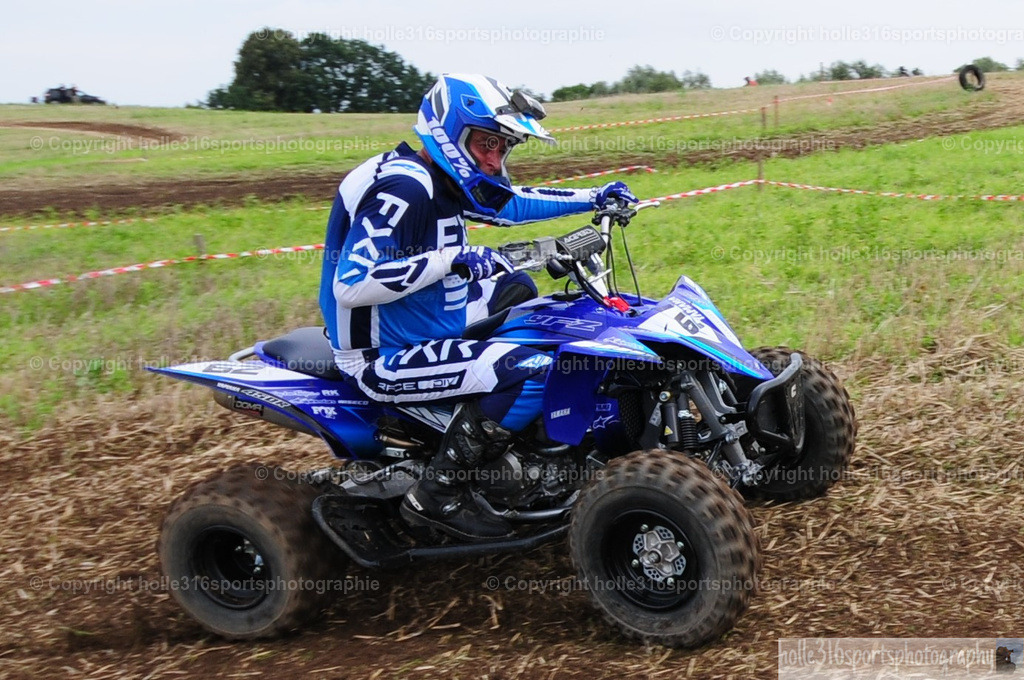 DSC_4707 (2) | Sportfotografie , Motorsport, Motoross, Reitsport, Mointainbike, Enduro,
Landschaft , Outdoor, Eventfotografie, Landschaft, Bilder online bestellen - Realisiert mit Pictrs.com