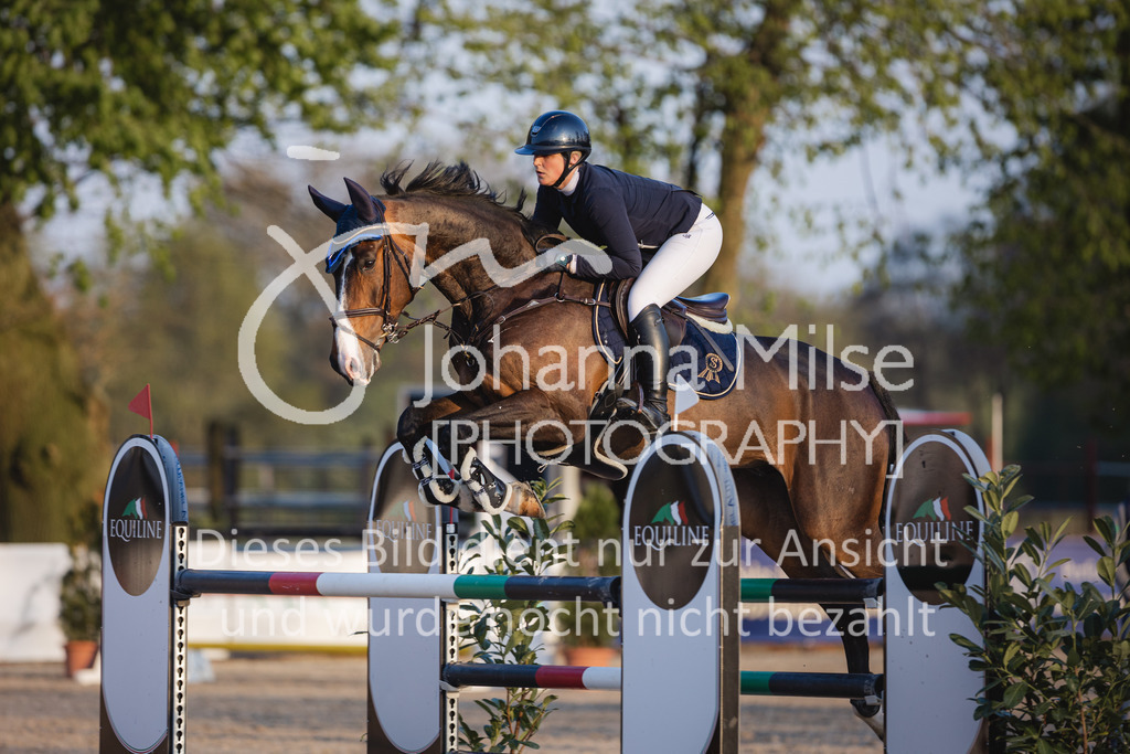 220426_Mühlen_06Youngster-M-674 | Mühlen Late Entry
26.04.2022
Springprüfung Kl.M* 6-8j. Youngster Springen