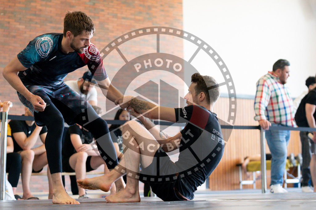 20240608PBB03757 | Fighters compete during the ILLCS VII summer edition luta livre competition in Hannover, Germany, on June 8, 2024.