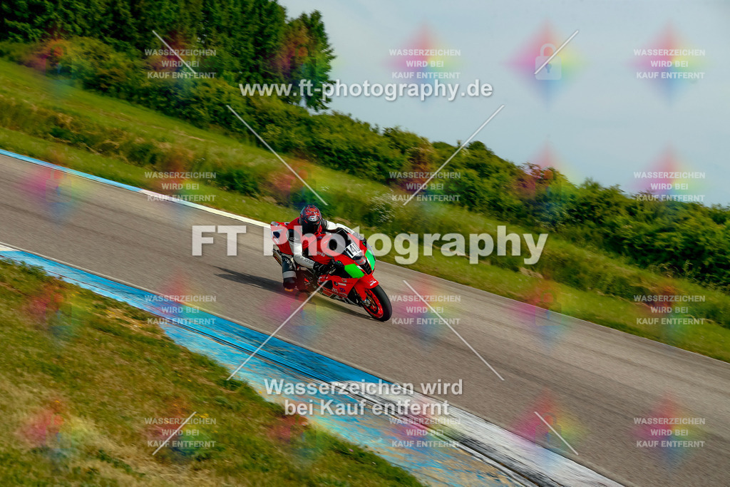 _MOT1208 | Hier findet Ihr Bilder von Touristenfahrten auf der Nürburgring Nordschleife oder von anderen Veranstaltungen die ich besucht habe. Viel Spass beim Durch Schauen 