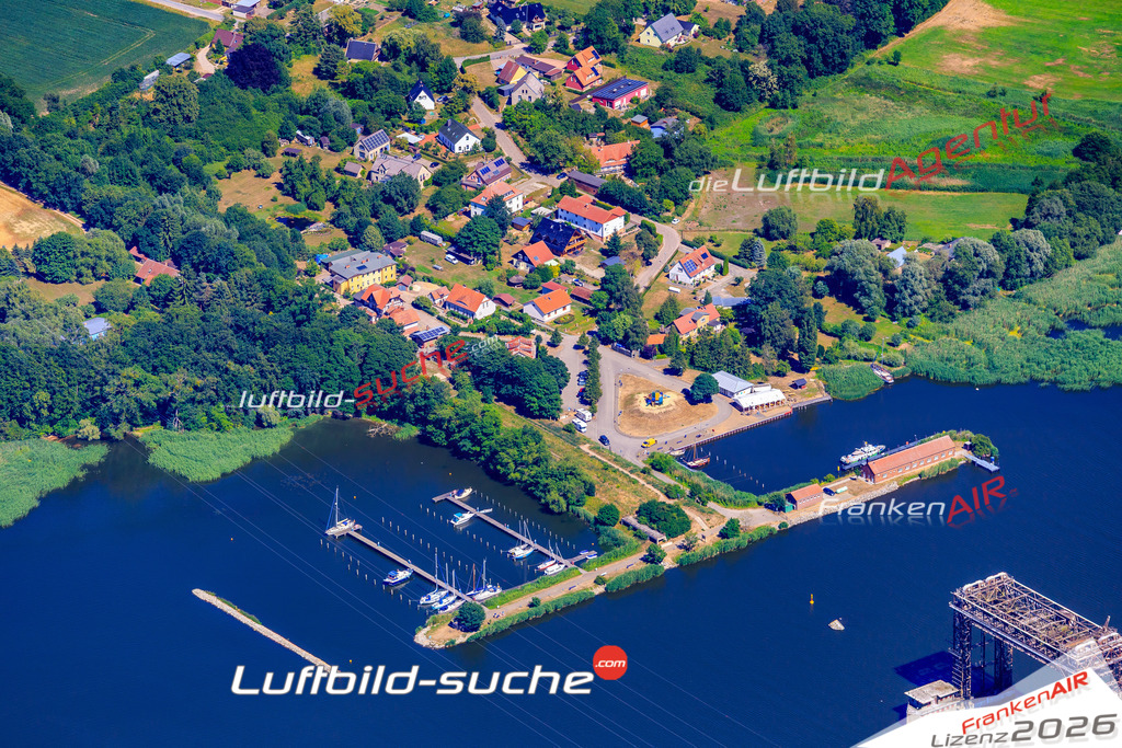 Die Luftbildaufnahme Karnin - Usedom wurde 2018 mittels Flugzeug (keine Drohne) erstellt. Perfekte Schärfe und Druck- Auflösung- Garantiert!