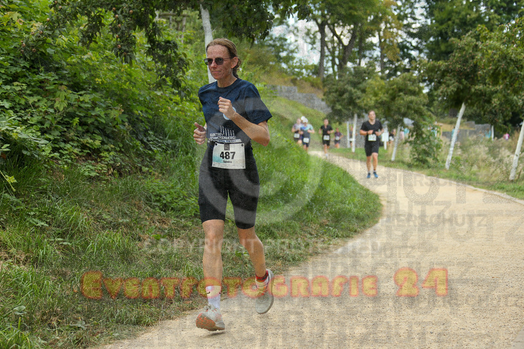 250824_1422_EX1_5969 | Sportfotografie im Rhein-Sieg Kreis, Köln, Bonn, NRW, Rheinland Pfalz, Hessen, etc. Unser Tätigkeitsfeld umfasst den Laufsport vom Volkslauf über den Marathon, Duathlon, Triathon bis zum Ultralauf wie Kölnpfad Ultra oder Schindertrail.