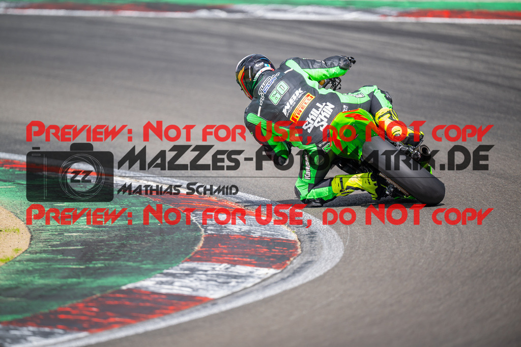 MaZZes-Fotomatrix-20260904-634575 | TWIN