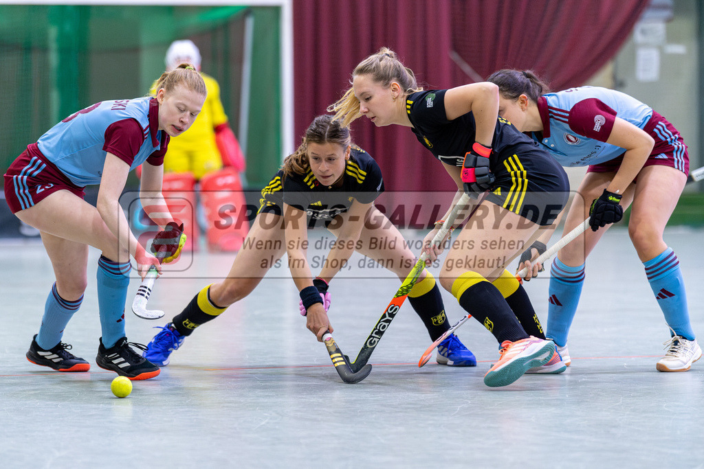 SM_2025-01-12_wD5_-26 | 1.Bundesliga Hallenhockey  (W) UHC - HTHC / 2:3 (2:1)