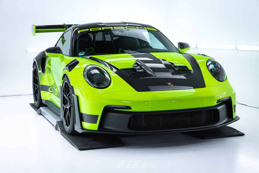 R6AT1260 _Alexander Tschuncky | Entdecken Sie die faszinierende Welt von Alexander Tschuncky Arts: Kreative Fotografie, atemberaubende Automobilkunst und hochwertiger Bilderdruck. Lassen Sie sich inspirieren! - Realisiert mit Pictrs.com