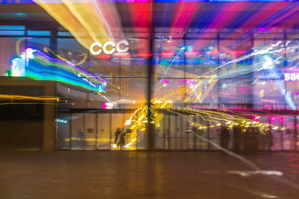 38C3 36 - URBANISTER | Durch die Stadt gehen, als wohnte man woanders. Fotografie, subjektiver Urbanismus und aktiver Müßiggang. - Realisiert mit Pictrs.com