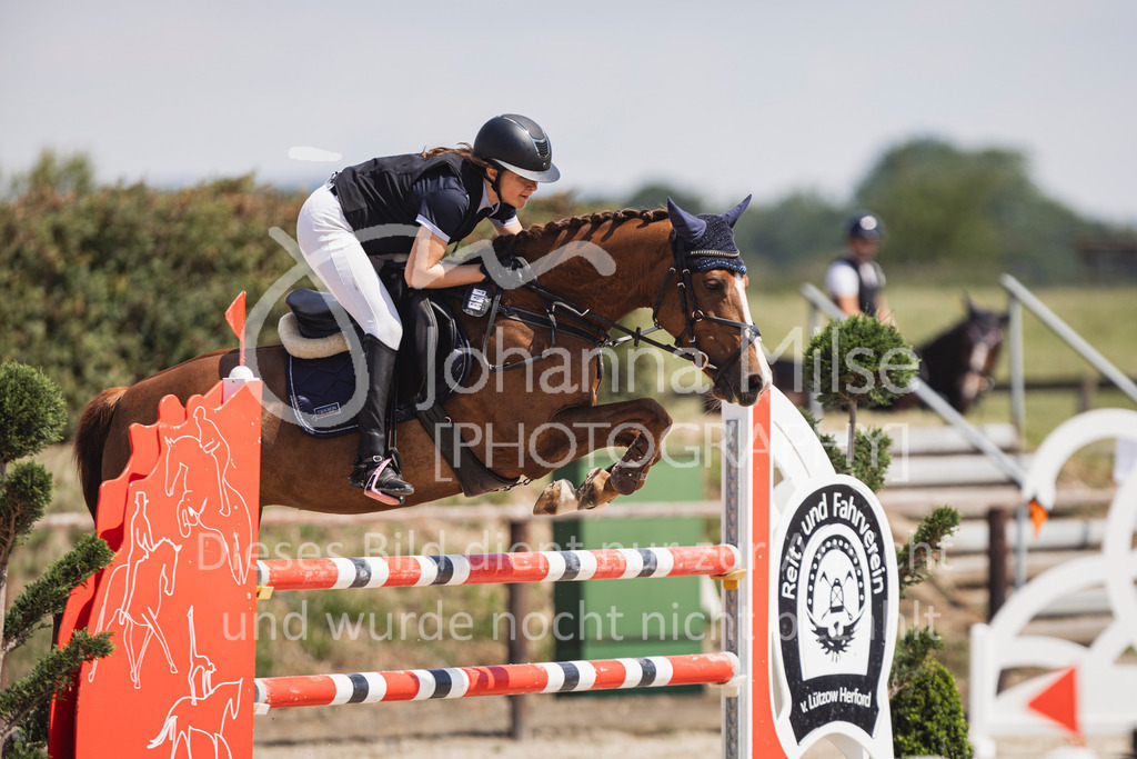 250629_PfSpTa_L-Spr-1-428 | Deine schönsten Turniermomente als professionelle Fotos! Entdecke hochwertige Pferdesport-Fotografie im Online-Shop. Jetzt Fotos finden & bestellen!