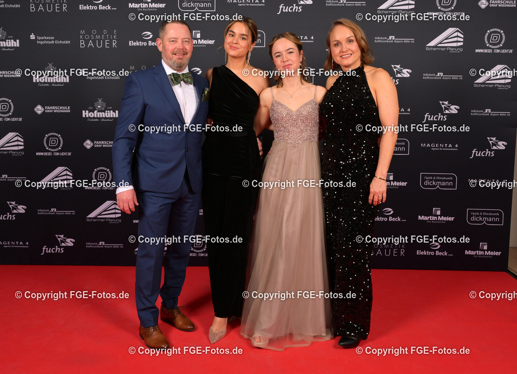 20250111-fge-eroeffnungsball-0180 | Eröffnungsball der FGE am 11.01.2025 im Alten Stadttheater in Eichstätt. - Realisiert mit Pictrs.com