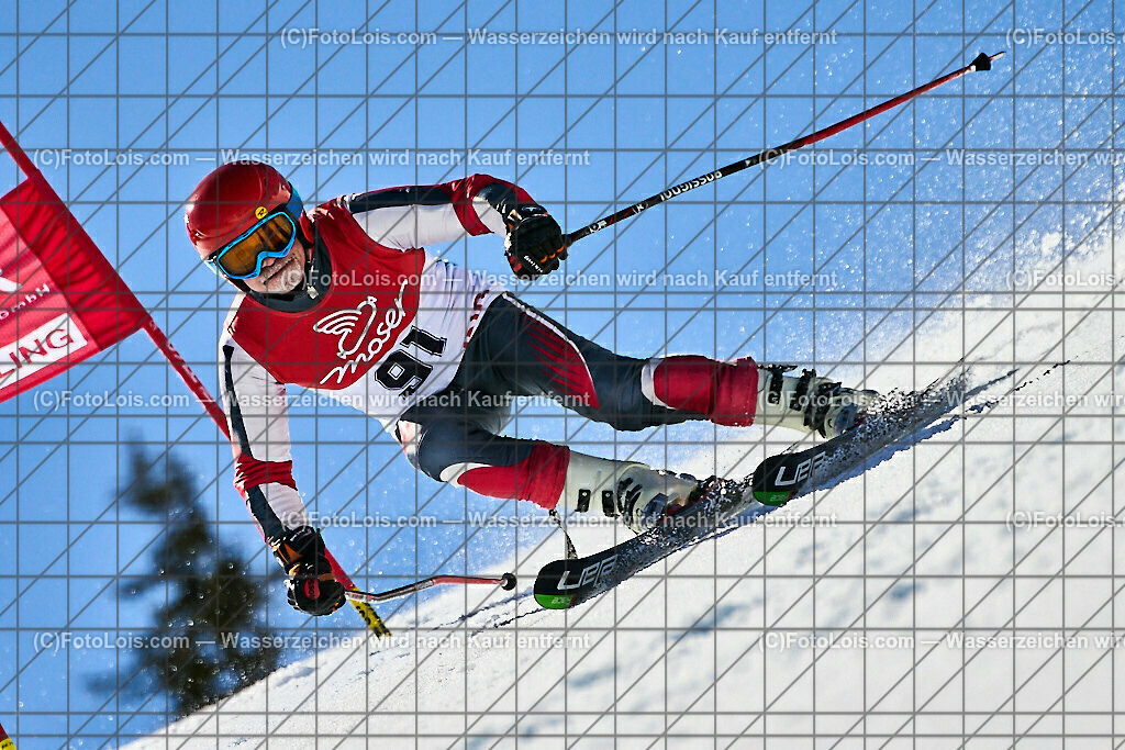 ALP5436_WCM-SuperGiant_Kat-B_Czapura Zbigniew | (C)FotoLois.com, Alois Spandl, World Criterium Masters Ski Alpin 2023 Hochkar, SuperGiantSlalom, Kategorie B, Mi 22. März 2023.