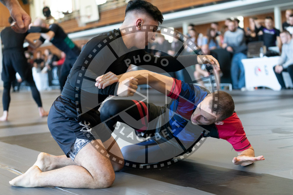 20250329PBB2048 | Fighters compete during the International Luta Livre (ILLCS) Germany IX Spring 2025 Competition spring on March 29, 2025 in Hannover, Germany.© Chiara Dazi