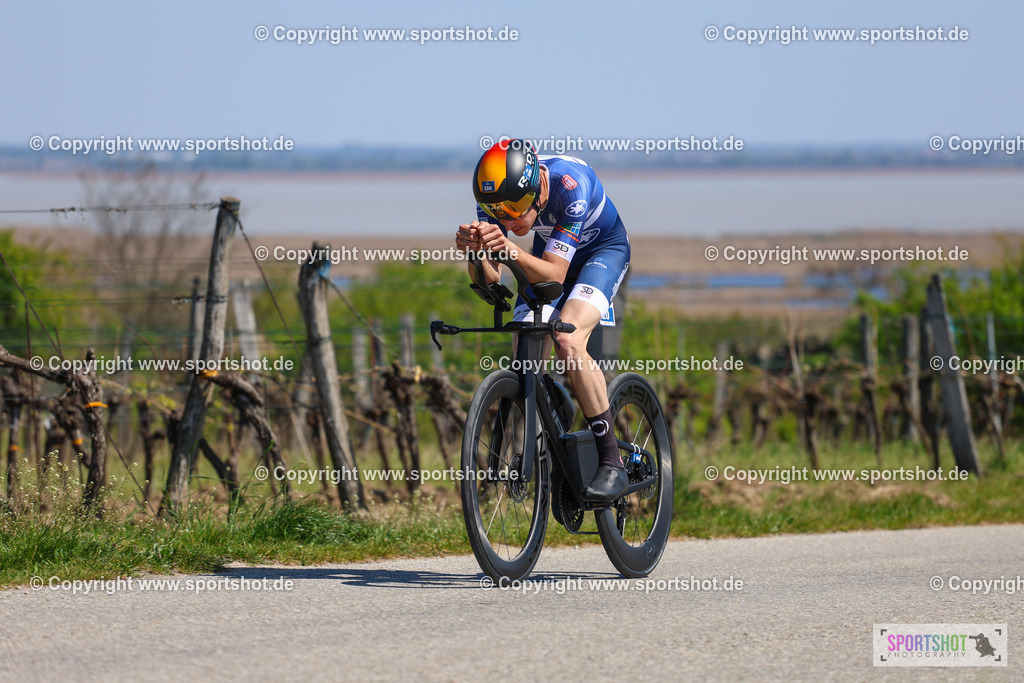 IMG_9000 | @sportshot_your_pictrs #yourpictures#roadtowm2029 #nrm #neusiedlerseeradmarathon #neusiedlersee #neusiedlerseetourismus #burgenland #mörbisch #nrm26 #burgenlandtourismus #voglundco #poweredbyburgenlandtourismus #radsport #rad #marathon #ucigranfondo #visitburgenland #ucigranfondoworldseries