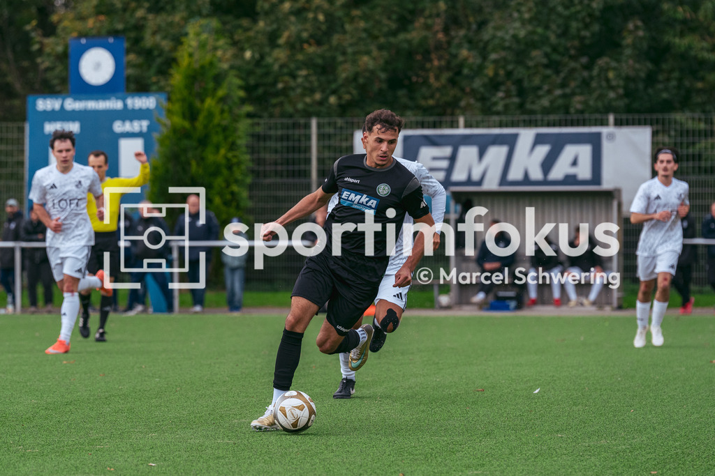 SSV Germania Wuppertal – Cronenberger SC | Yassin Bouaasria (7, Cronenberger SC) am Ball. Bezirksliga Niederrhein, Gruppe 2: SSV Germania Wuppertal gegen Cronenberger SC, Wuppertal, 11.10.2026. Endstand: 1:4. sportimfokus / Marcel Schwering - Realisiert mit Pictrs.com