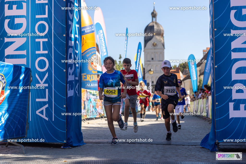 VJ__3476 | Stadtlauf Erding 2025 #stadtlauferding #erdingstadtlauf #stadtlauf_erding #laufmotivation #trisporterding #yourpictrs #sportshot_your_pictrs