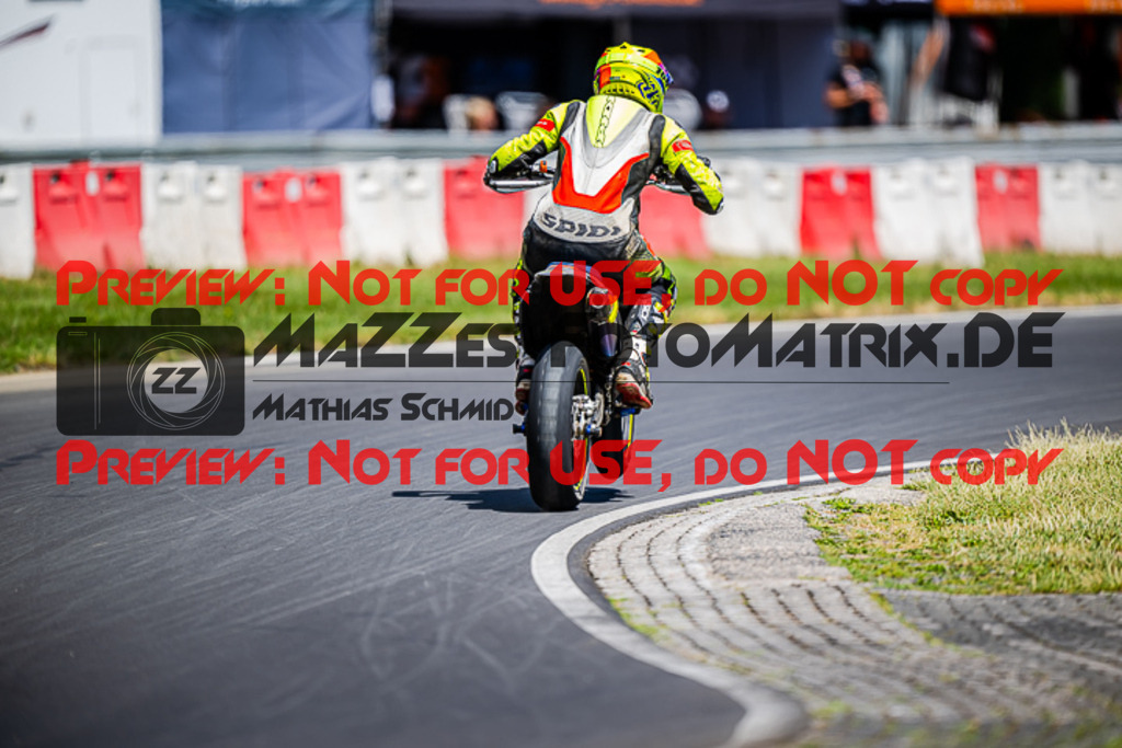 MaZZes_FotoMatrix_220702_7755 | S3