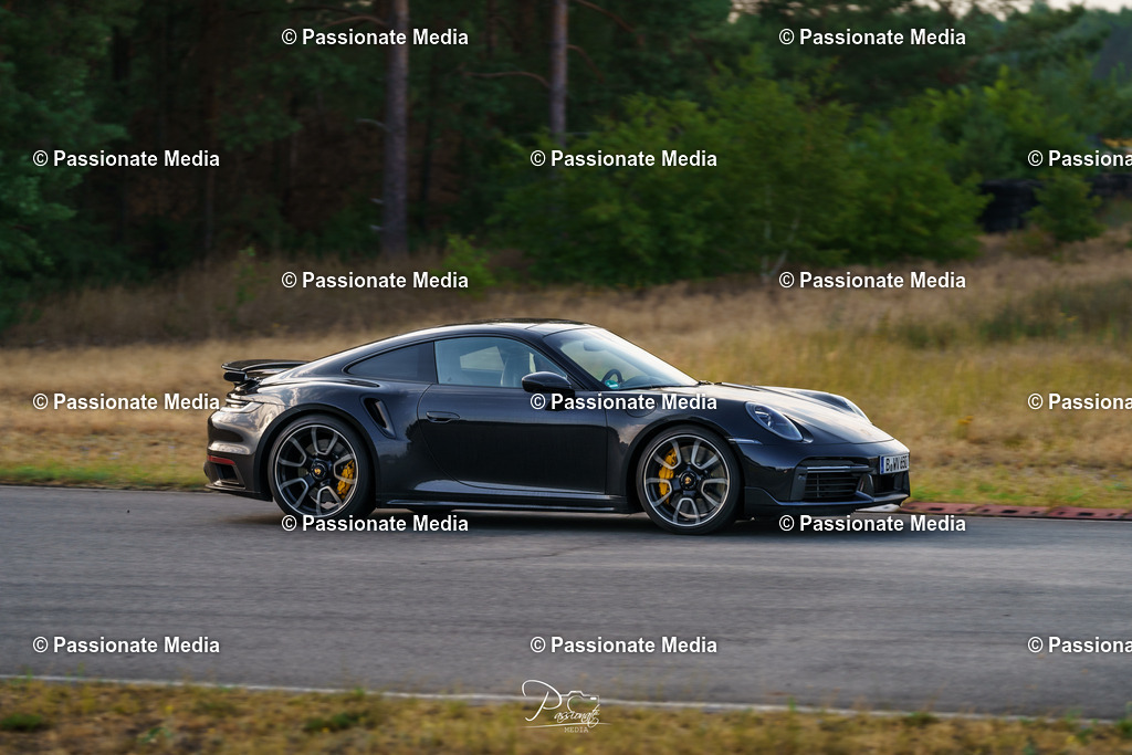 DSC08038 | Passionate Media, dein Fotograf aus Brandenburg, Märkisch Oderland, im Bereich Motorsport, Autos und Motorräder sowie Events und auch Hunde. Shootings oder auch Eventbegleitungen können bei mir gebucht we