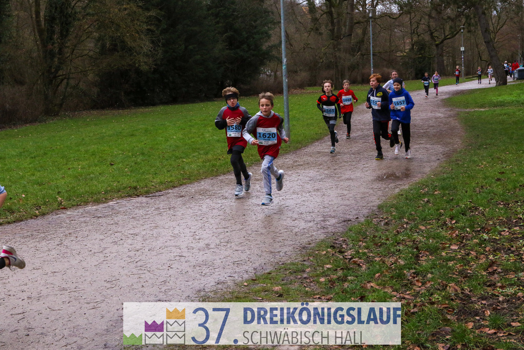 Stadtwerke Jugendlauf 1700m | 3 Koenigslauf 2023 - Realisiert mit Pictrs.com
