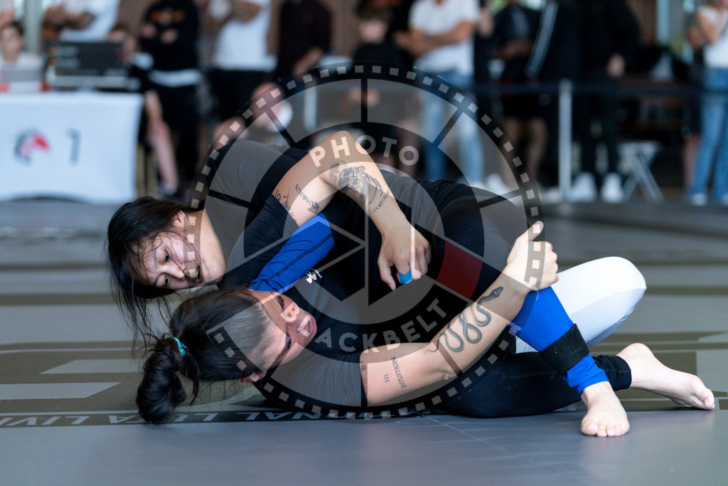 20240608PBB00825 | Fighters compete during the ILLCS VII summer edition luta livre competition in Hannover, Germany, on June 8, 2024.