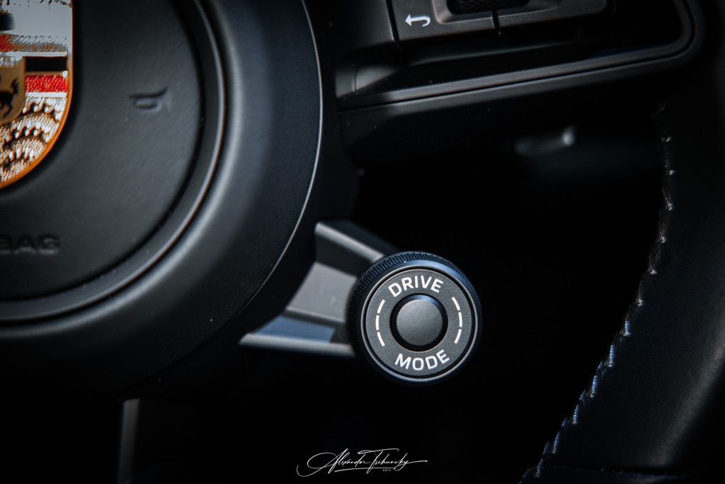 911 GT3 Touring Clausi | Entdecken Sie die faszinierende Welt von Alexander Tschuncky Arts: Kreative Fotografie, atemberaubende Automobilkunst und hochwertiger Bilderdruck. Lassen Sie sich inspirieren! - Realisiert mit Pictrs.com
