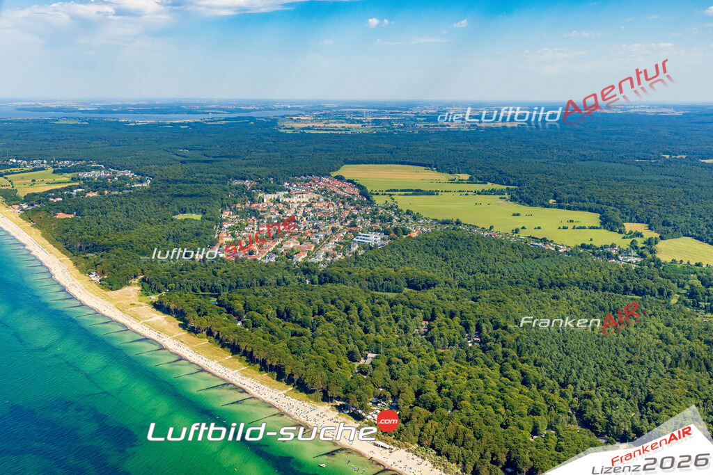 Küstenlandschaft Graal-Müritz Bild- Das Luftbild wurde 2025 vom UL-Flugzeug heraus erstellt ( keine Drohne bzw. Drohnenaufnahme ) - Hochauflösende Luftaufnahme -Nicht vergleichbar mit Google Maps oder Satelittenbilder- Die Geschenkidee !Mit Lizenz und Bildrechte bestellbar - CC