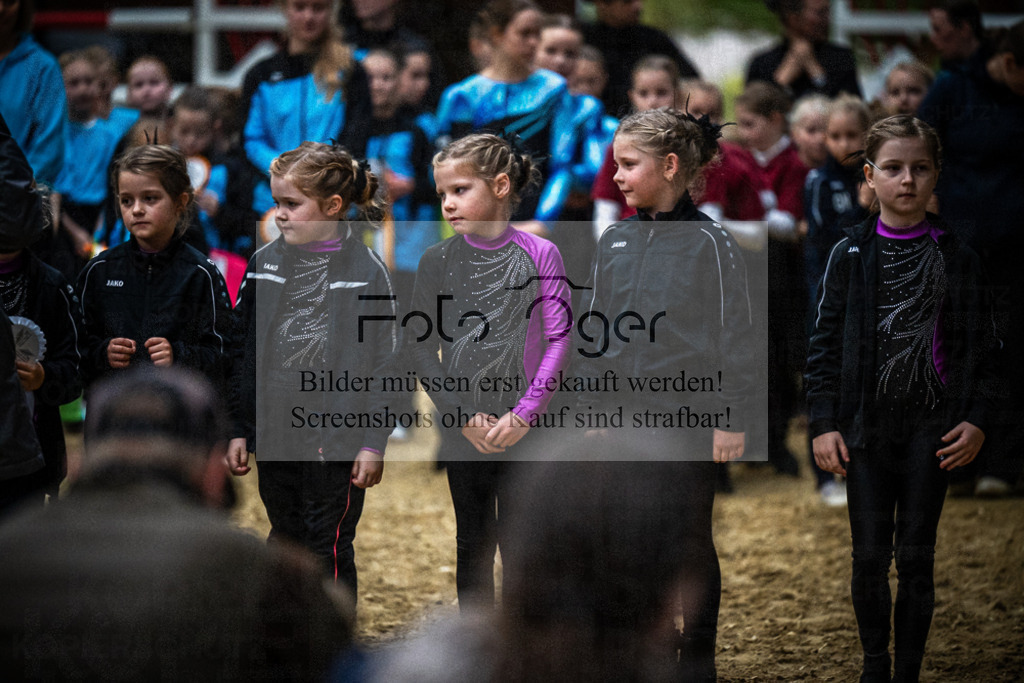 DOS_0192 | Entdecke hochwertige Reitturnierfotos von Foto Oger. Professionell, emotional und authentisch – jetzt Lieblingsmomente im Shop bestellen.Deutschlandweite Turnierfotografie. - Realisiert mit Pictrs.com