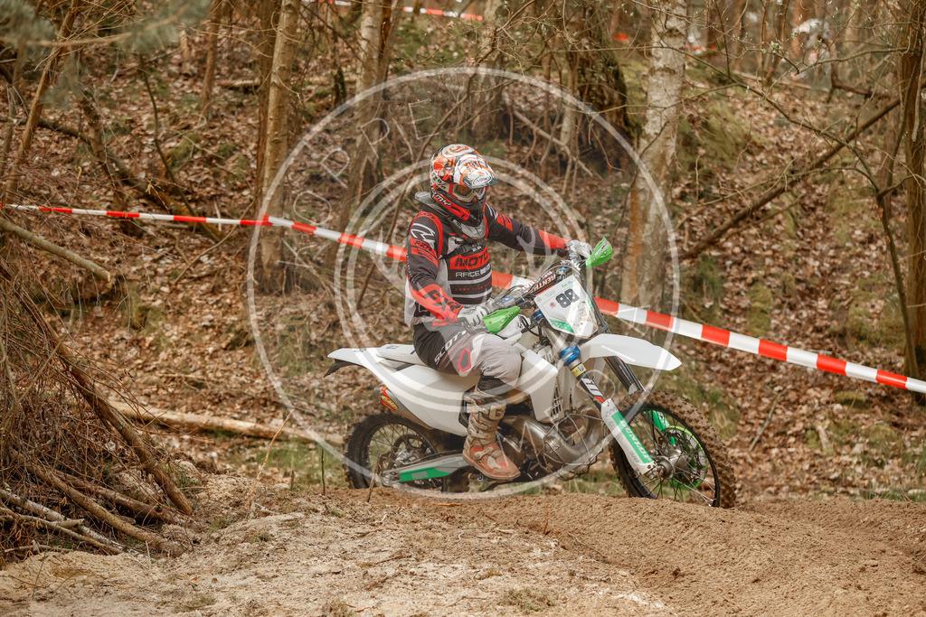 4TaktLauf1-173 | koppe-media - Realisiert mit Pictrs.com