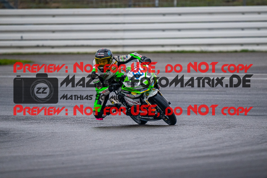 MaZZes_FotoMatrix_220925_4858 | IDM300