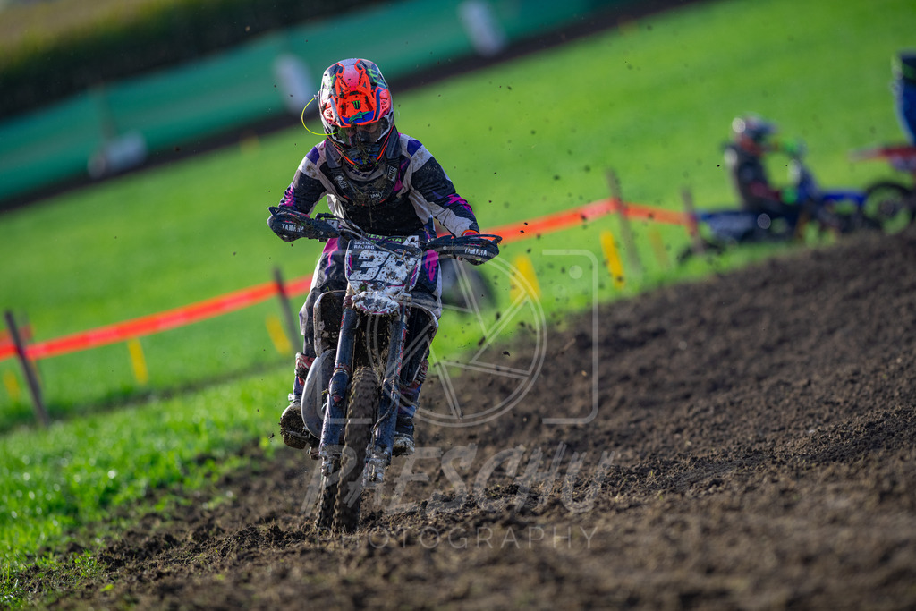 BYR85 (375) | Paeschuphoto Shop - Wer nicht sucht der auch nicht findet.Ob Motocrossbilder oder von einem besuchtem Spiel, Hauptsache Action. - Realisiert mit Pictrs.com