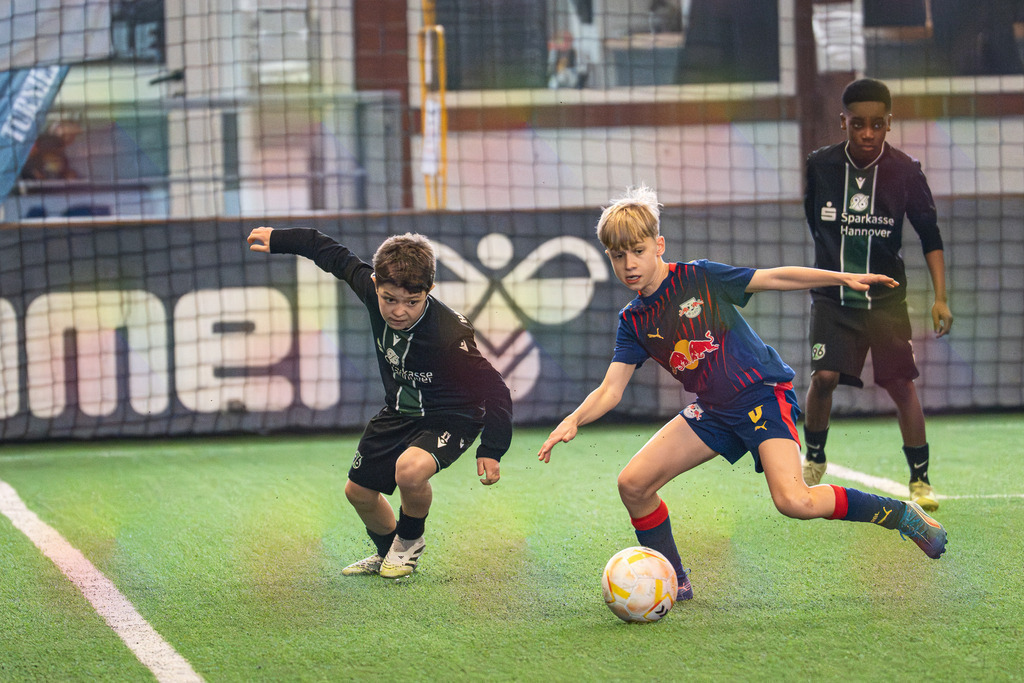 blr.pics-368 | Professionelle Fußball- und Sportfotografie. Spielbilder online ansehen und kaufen – Einzelbilder oder komplette Galerien in hoher Qualität. - Realisiert mit Pictrs.com