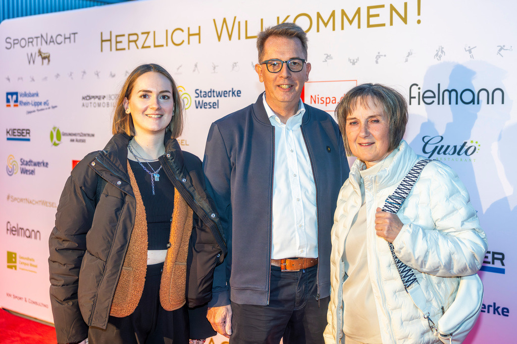 top-top.de 260306-249 | Foto, Video, Fotografie, Videografie, Fotobox, DJ, Discjockey, Musik, Musikbox, Veranstaltung, Photobooth, Amazon, Ebay, Buchtipp, Bestseller, Autor, Verlag, Buch, Wesel, Hamminkeln, NRW, Dinslaken, Rees, Drohne, Hochzeit, Party, Fotobox, Wesel, Fotograf