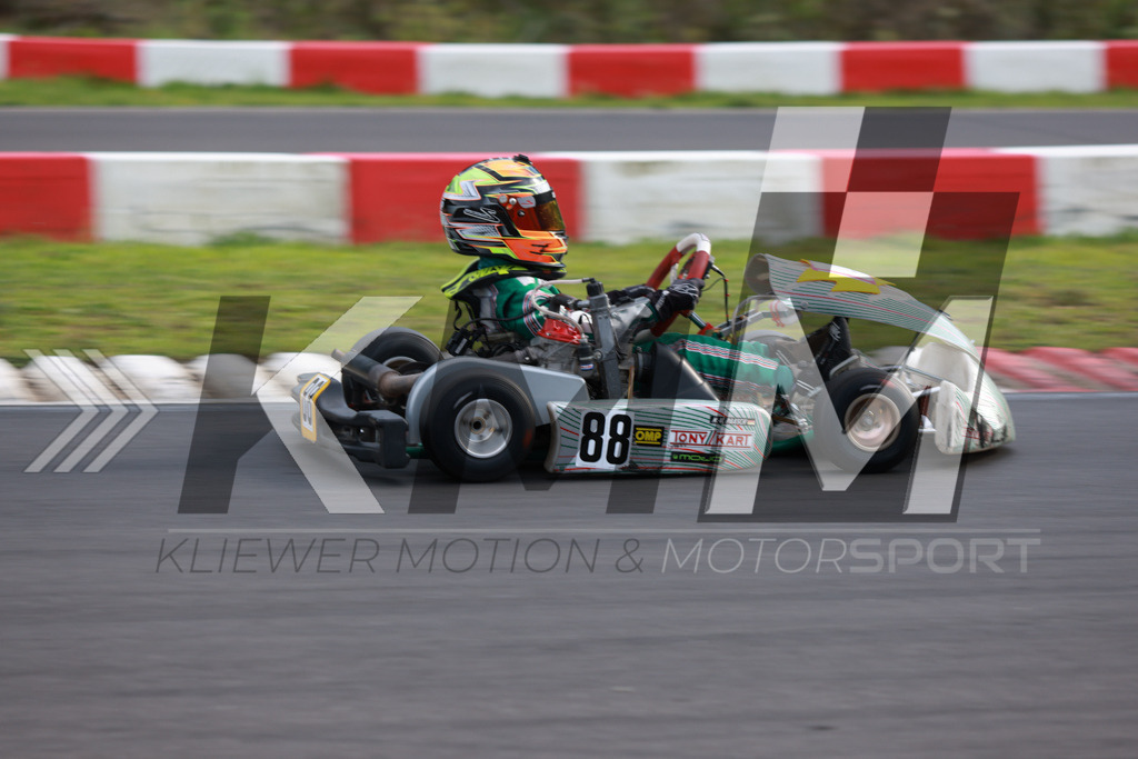 0DKP0763 | Kliewer Motion & Motorsport - Realisiert mit Pictrs.com