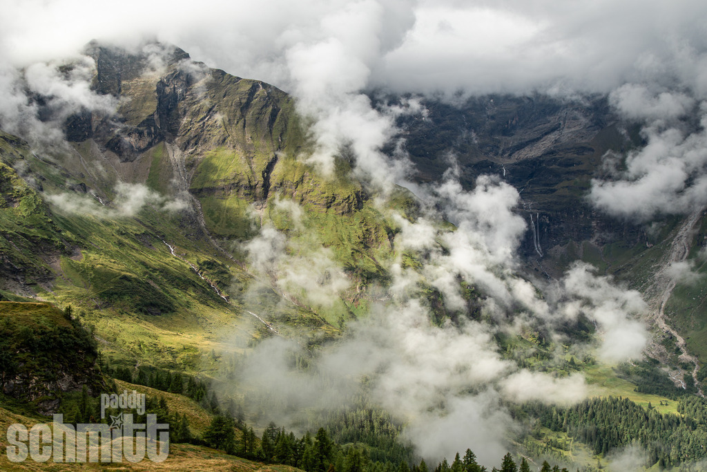 PS-Bergwelt-2026-18 | Entdecke die größte Bildgalerie der Region mit Fotografien aus dem Allgäu, der Bodenseeregion, Oberschwaben, dem Donautal und der Schwäbischen Alb. Landschaften, Luftaufnahmen und Reisefotografie als Wandbild und Fotokunst. - Realisiert mit Pictrs.com