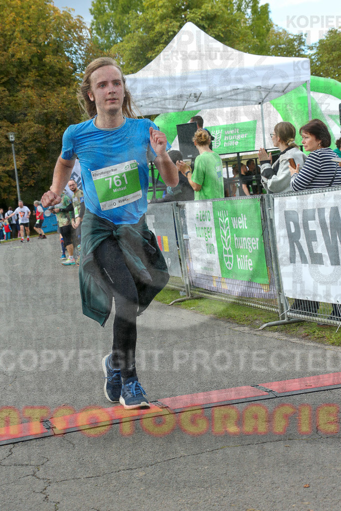 220925_1336_EX1_1496 | Sportfotografie im Rhein-Sieg Kreis, Köln, Bonn, NRW, Rheinland Pfalz, Hessen, etc. Unser Tätigkeitsfeld umfasst den Laufsport vom Volkslauf über den Marathon, Duathlon, Triathon bis zum Ultralauf wie Kölnpfad Ultra oder Schindertrail.